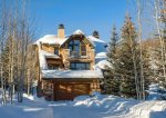 Ski-In, Skip-Out Townhome w/ Private Hot Tub in Two Creeks 